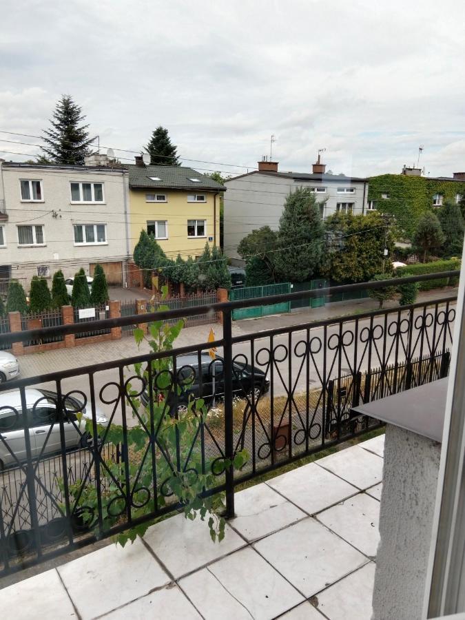 La Madriguera Bed & Breakfast Raszyn Bagian luar foto
